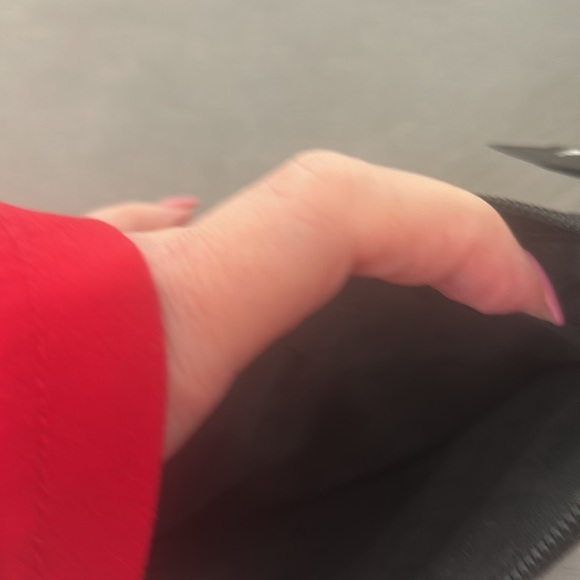 Vera Bradley Black and White Floral Wristlet with ID Slot - Picture 3 of 3